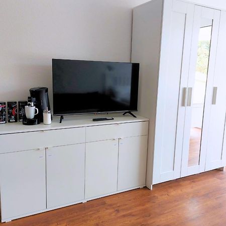 Rooftop Apartments - Modernes Studioapartment Fuer 3 Personen Langenau Exterior foto